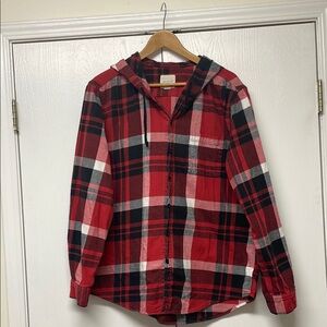 American Eagle red and black plaid women’s shirt size XL